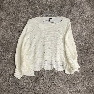 Pretty sweater. Like new!